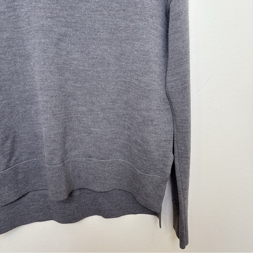Aritzia Babaton Womens Xsmall Gunnar Merino Wool Sweater CN Grey Color - Picture 6 of 14